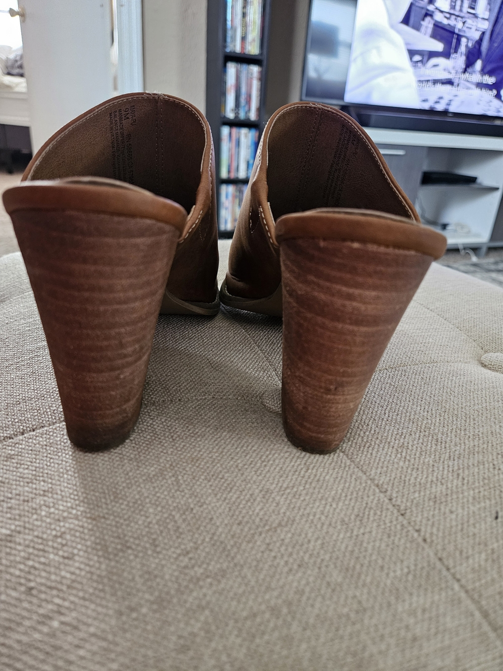Abound Tan Suede Pointed-Toe Block Heel Mules - Picture 6 of 7